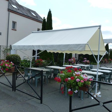 Hostellerie Du Chateau Saint-Pere-sur-Loire 外观 照片